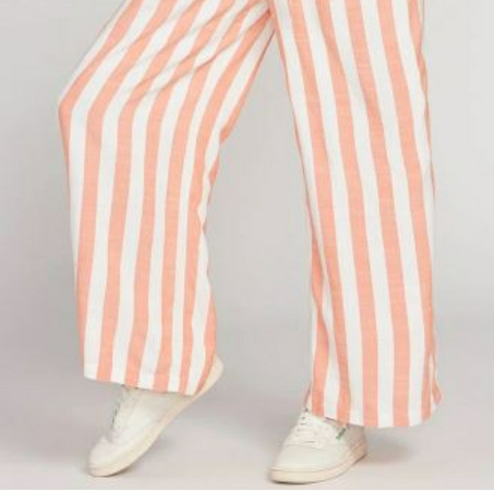 VOLCOM pants - Picture 7 of 7